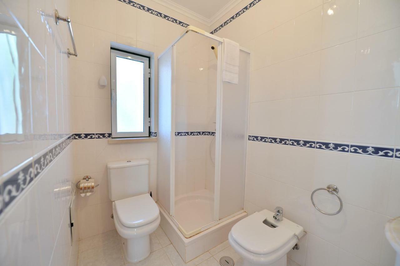 Townhouse Next To Falesia Beach Albufeira Exterior foto