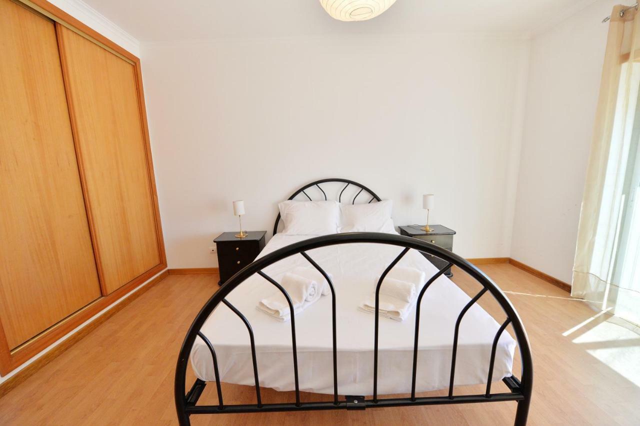Townhouse Next To Falesia Beach Albufeira Exterior foto